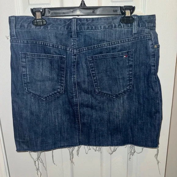 Tommy Hilfiger Denim Mini Skirt Size 6 - Picture 5 of 7